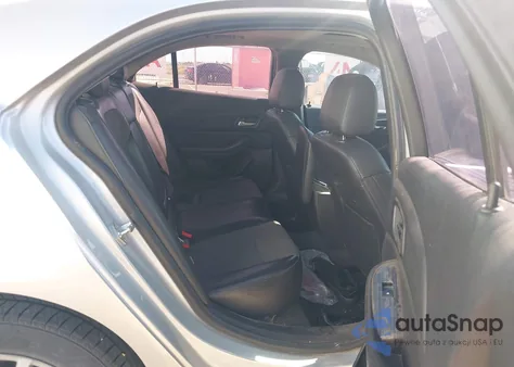 2015 Chevrolet Malibu 1Lt from USA, damaged, VIN 1G11C5SL8FF188488